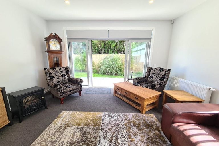 Photo of property in 4 Glide Lane, Whitby, Porirua, 5024