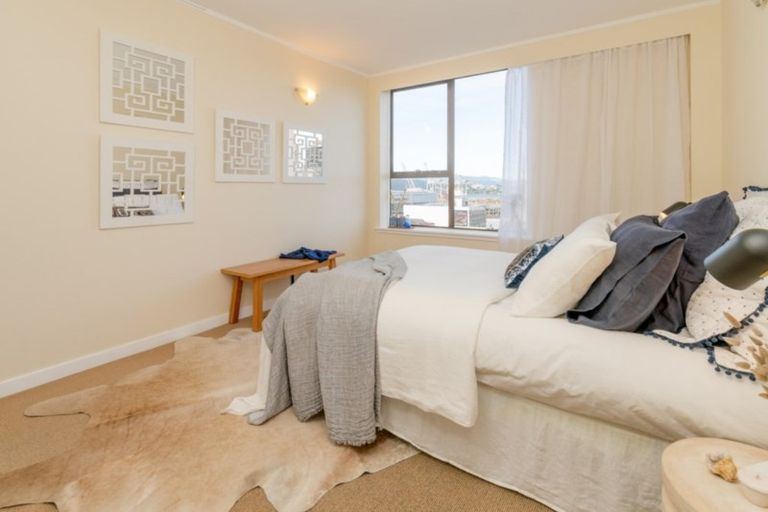 Photo of property in Hobson Court Flats, 55/70 Hobson Street, Thorndon, Wellington, 6011