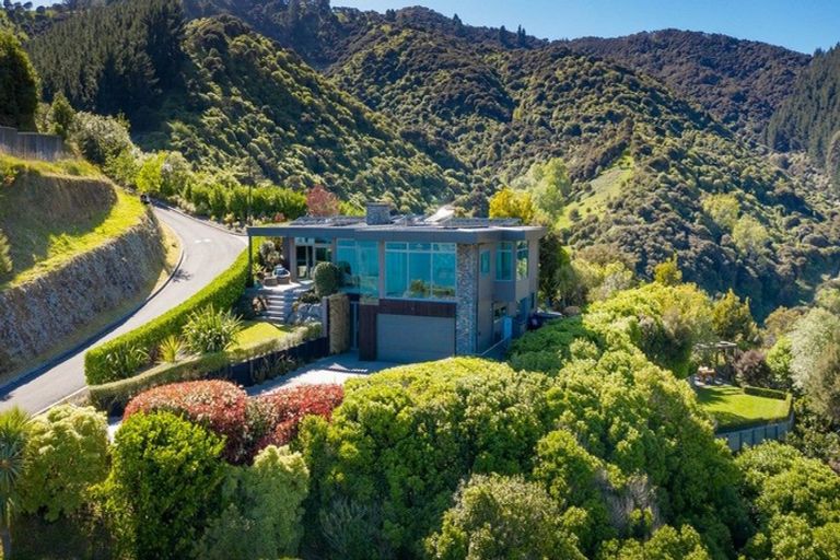 Photo of property in 14 Werneth Ridge, Atawhai, Nelson, 7010