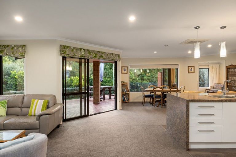 Photo of property in 153 Oteki Park Drive, Welcome Bay, Tauranga, 3112