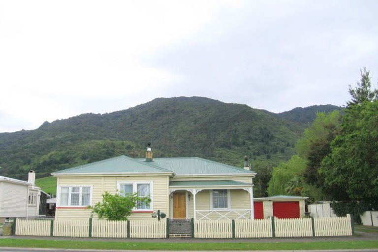 Photo of property in 18 Centennial Avenue, Te Aroha, 3320