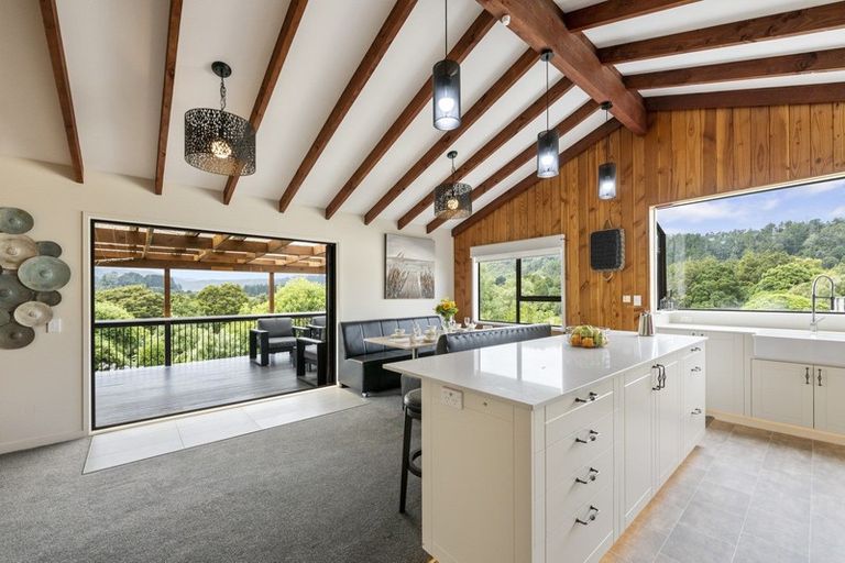 Photo of property in 113 Gemstone Drive, Birchville, Upper Hutt, 5018