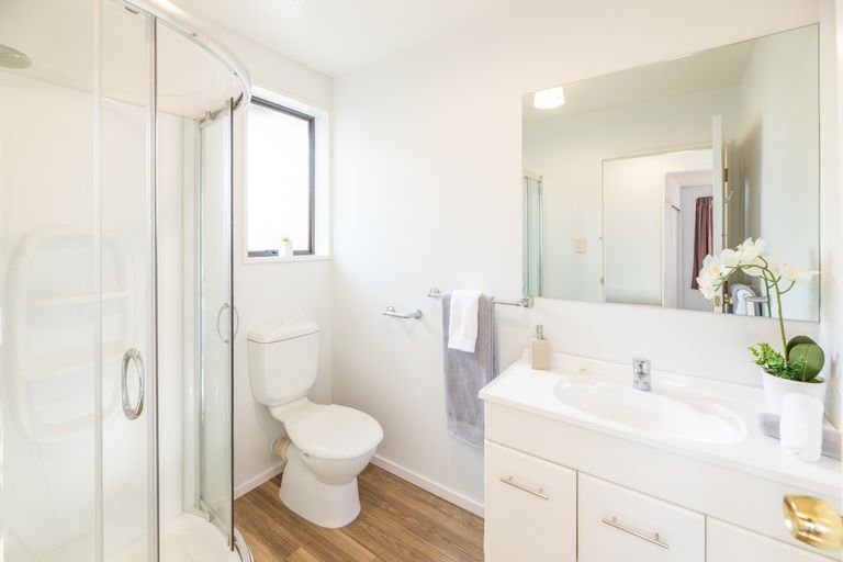 Photo of property in 1/20 Kirsten Place, Parklands, Christchurch, 8083