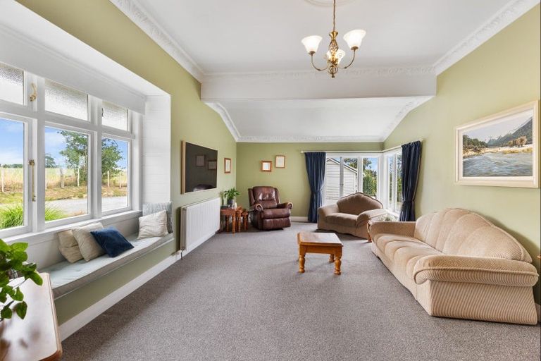 Photo of property in 245 Wallace Road, Koputaroa, Levin, 5571