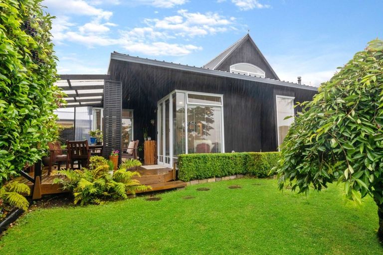 Photo of property in 56 Springfield Road, Springfield, Rotorua, 3015