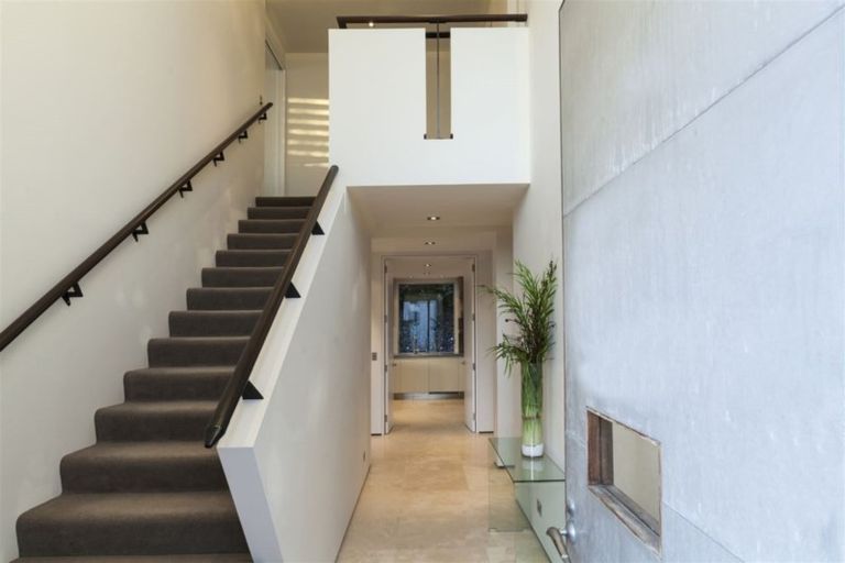 Photo of property in 100a Glandovey Road, Fendalton, Christchurch, 8052