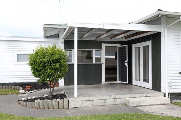 Photo of property in 515 Saint Aubyn Street West, Hastings, 4122