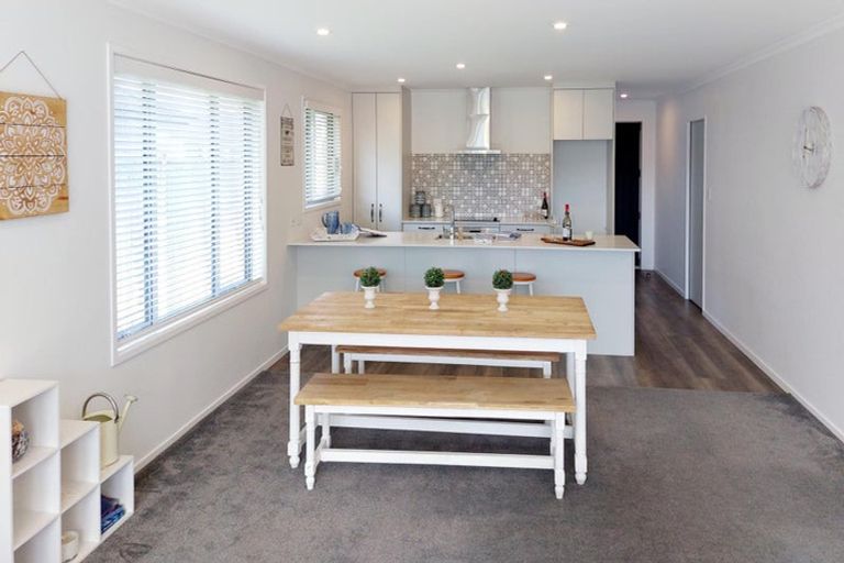 Photo of property in 4 Piripono Crescent, Pukekohe, 2120