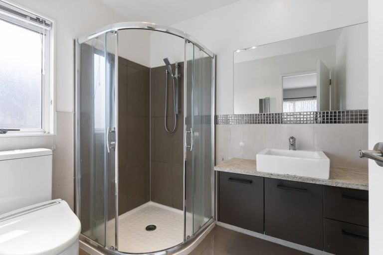 Photo of property in 3 Stamford Crescent, Flat Bush, Auckland, 2019