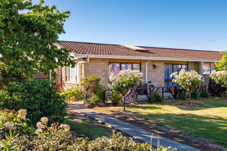 Photo of property in 7 Queen Street, Waimate, 7924