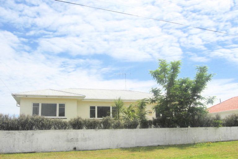 Photo of property in 35 Queen Street, Te Puke, 3119