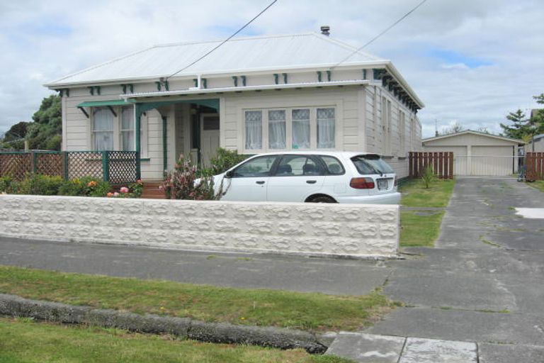 Photo of property in 19 Monckton Street, Feilding, 4702