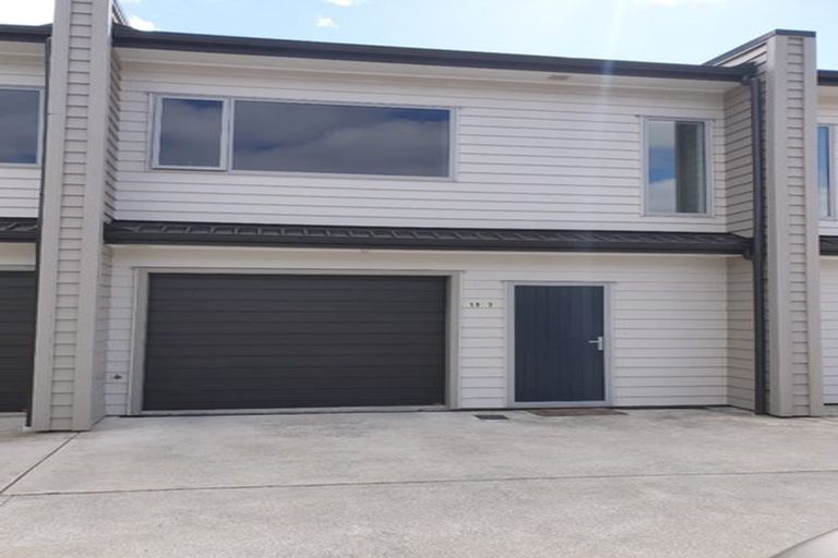 Photo of property in 7/19 Collins Avenue, Tawa, Wellington, 5028