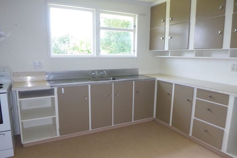 Photo of property in 2 Maire Street, Pahiatua, 4910