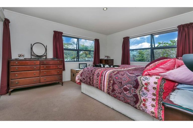 Photo of property in 11 Pineview Lane, Helensville, 0875