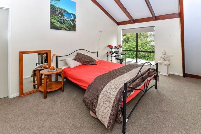 Photo of property in 19 Taihiki Road, Clarks Beach, 2122