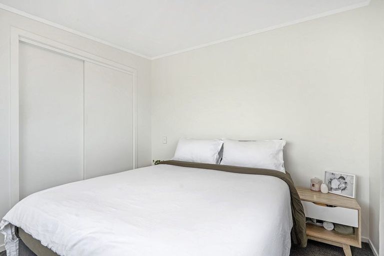 Photo of property in 8 James Mcleod Road, Shelly Beach, Helensville, 0874