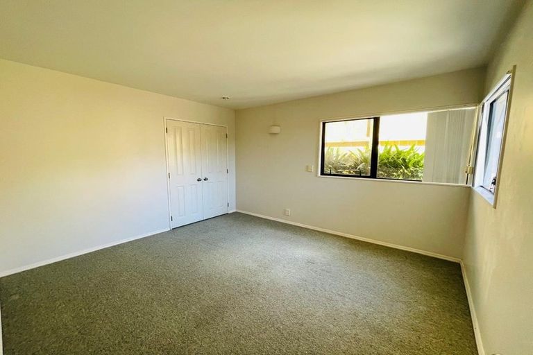 Photo of property in 3 Amante Crescent, Mairangi Bay, Auckland, 0630