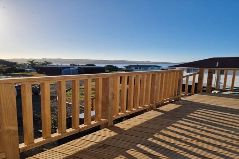 Photo of property in 21 Mariner Cove Road, Tinopai, Matakohe, 0593
