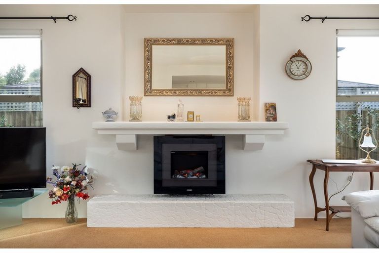 Photo of property in 520 Harewood Road, Harewood, Christchurch, 8051