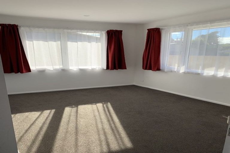 Photo of property in 167 Keyes Road, New Brighton, Christchurch, 8083