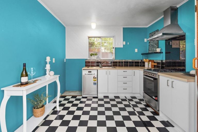 Photo of property in 63a Latham Street, Napier South, Napier, 4110