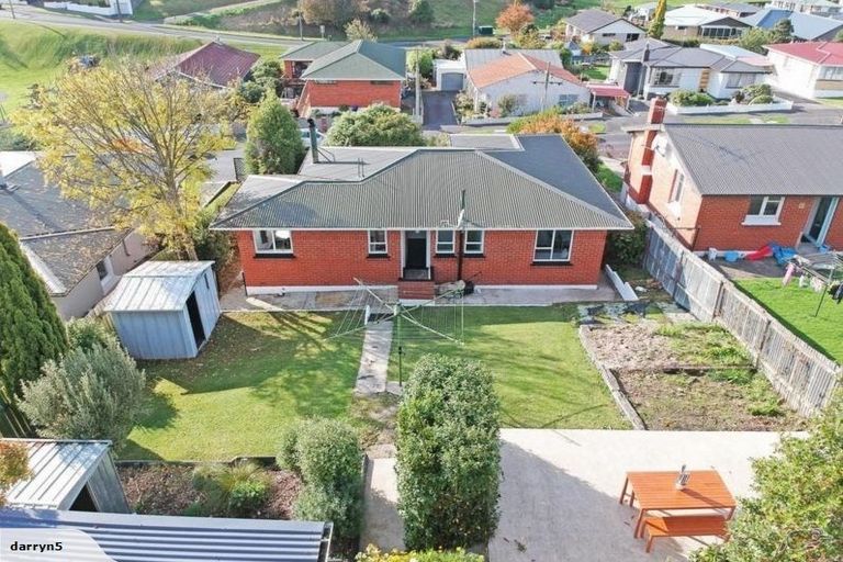 Photo of property in 23 Elwyn Crescent, Green Island, Dunedin, 9018