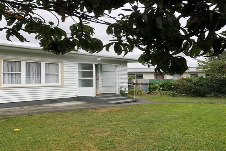 Photo of property in 7 Windsor Place, Levin, 5510