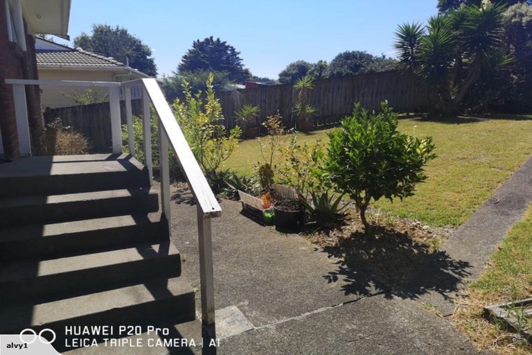 Photo of property in 16 Galilee Avenue, Red Hill, Papakura, 2110