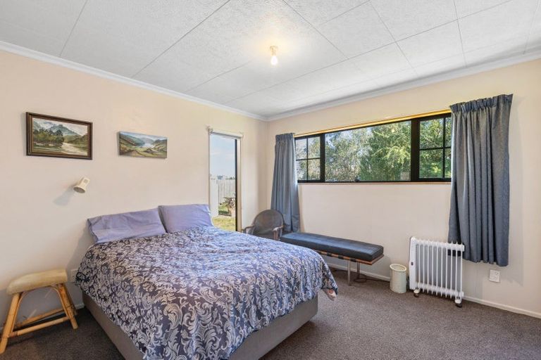 Photo of property in 737 Dillons Point Road, Dillons Point, Blenheim, 7273