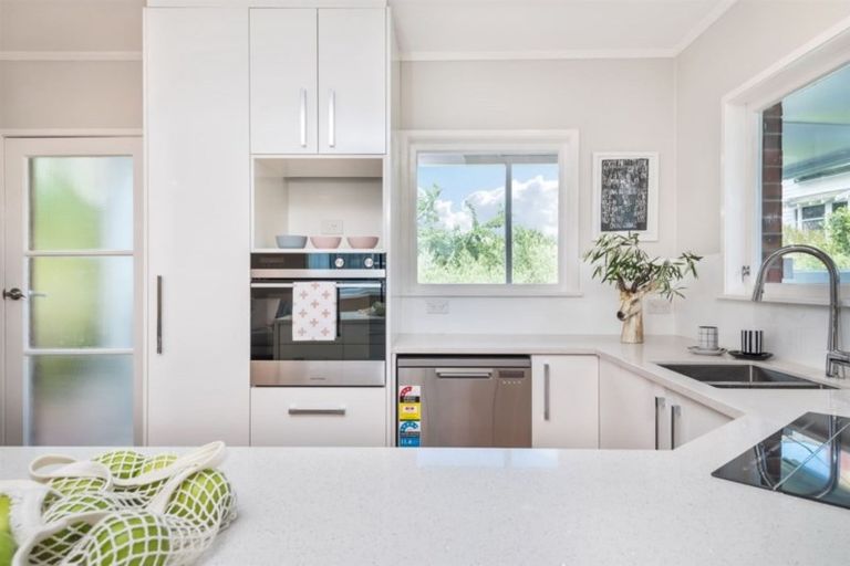 Photo of property in 1/47a Vauxhall Road, Devonport, Auckland, 0624