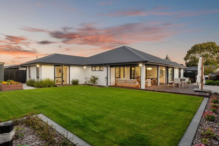 Photo of property in 12 Verdeco Boulevard, Lincoln, 7608