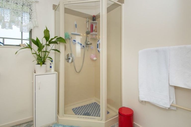 Photo of property in 12 Ryegrass Dell, Welcome Bay, Tauranga, 3112