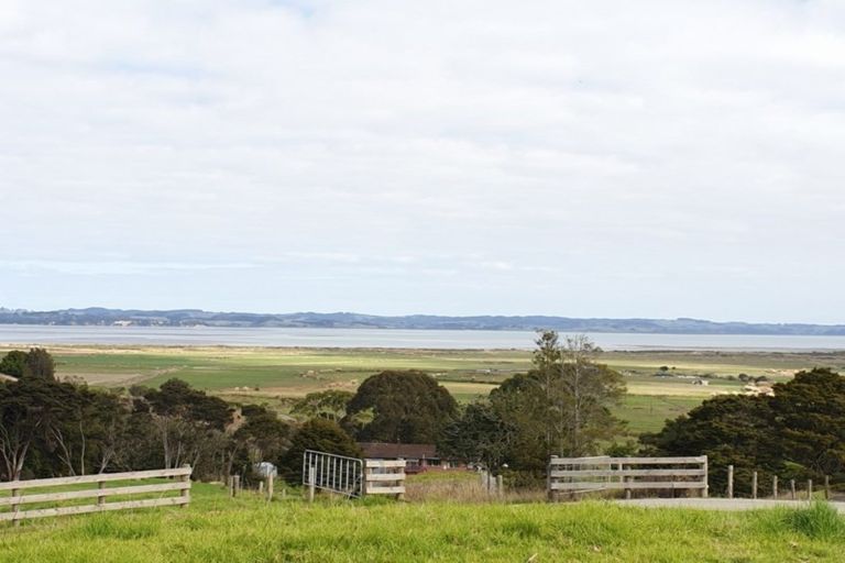 Photo of property in 2151 Kaipara Coast Highway, Makarau, Warkworth, 0984