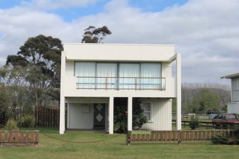 Photo of property in 290 Cook Drive, Whitianga, 3510