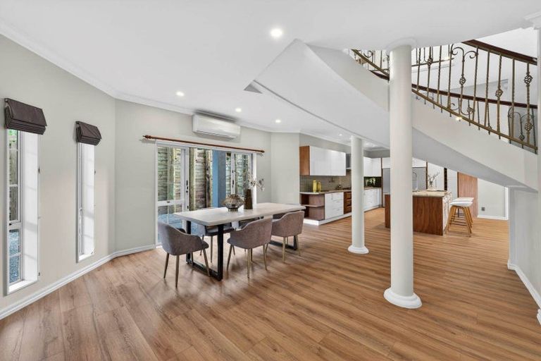 Photo of property in 38c Wicklam Lane, Greenhithe, Auckland, 0632