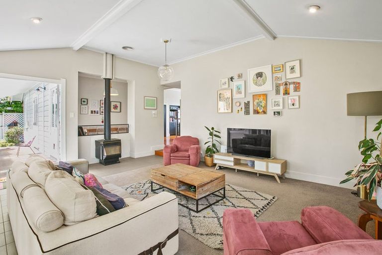 Photo of property in 24 Stoke Street, Westown, New Plymouth, 4310