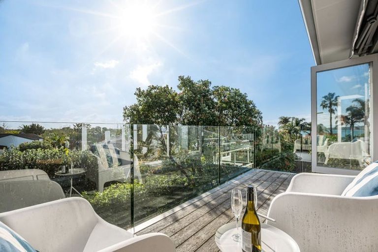 Photo of property in 1/7 Macky Avenue, Devonport, Auckland, 0624