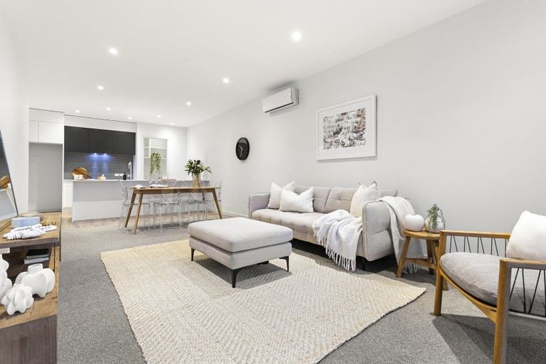 Photo of property in 28 Walter Merton Road, Hobsonville, Auckland, 0616