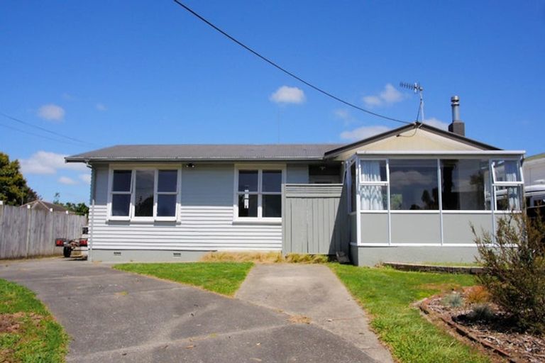 Photo of property in 4 Mcclure Street, Feilding, 4702