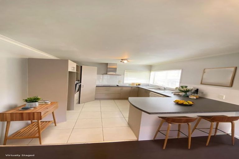 Photo of property in 70c Kayes Road, Pukekohe, 2120