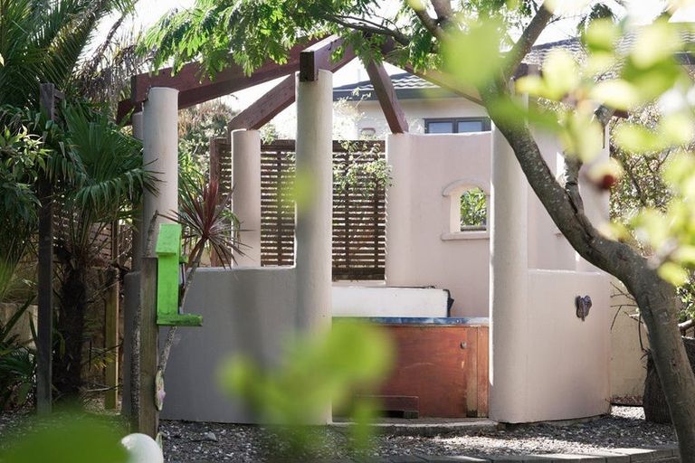 Photo of property in 3 Shearwater Rise, Paraparaumu Beach, Paraparaumu, 5032