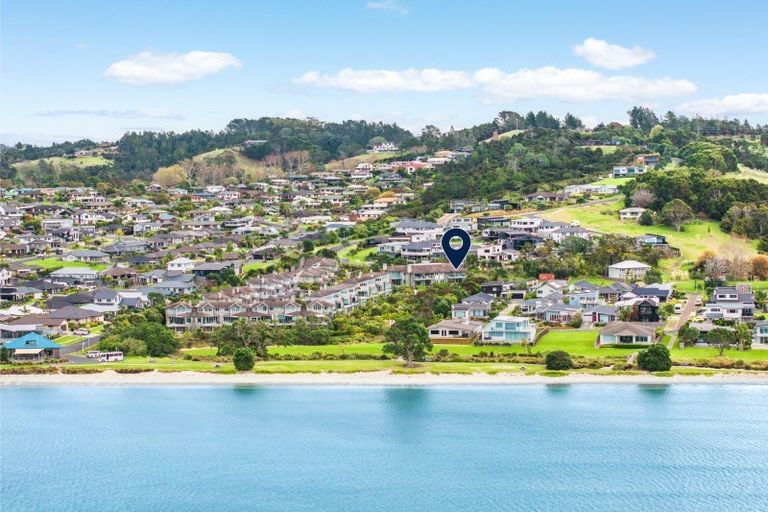 Photo of property in 9 Little Compton Mews, Snells Beach, 0920