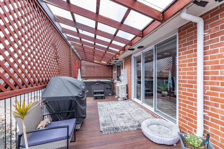 Photo of property in 548 Halswell Road, Halswell, Christchurch, 8025