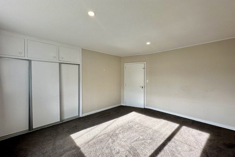 Photo of property in 82 Mcmurdo Street, Tinwald, Ashburton, 7700