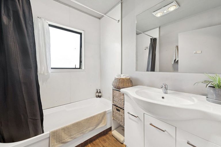 Photo of property in 97a Taharangi Street, Koutu, Rotorua, 3010