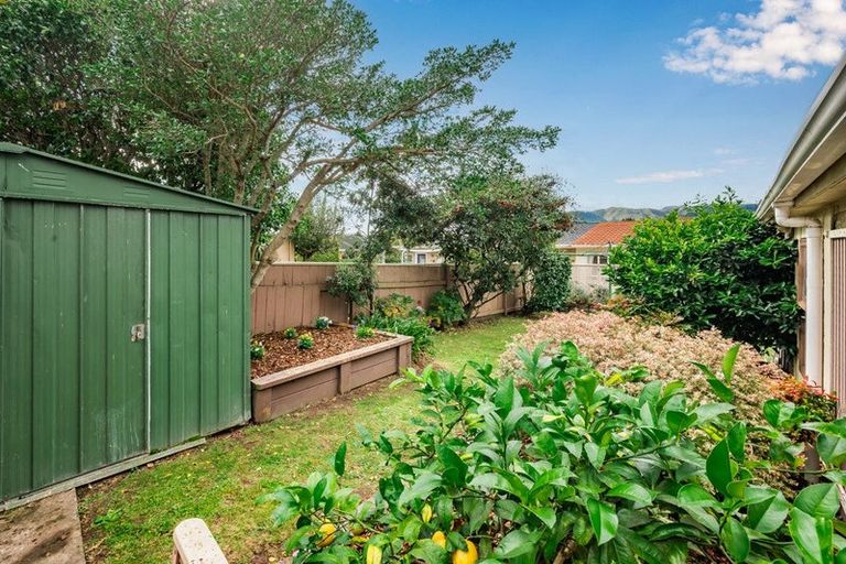 Photo of property in 97a Hillcrest Road, Raumati Beach, Paraparaumu, 5032