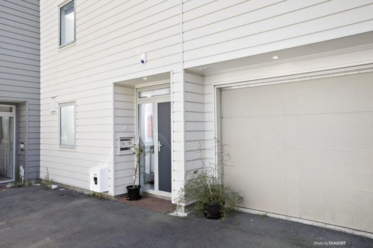 Photo of property in 16/15 Roxburgh Street, Mount Victoria, Wellington, 6011