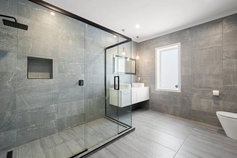 Photo of property in 23 Glenside Road, Glenside, Wellington, 6037