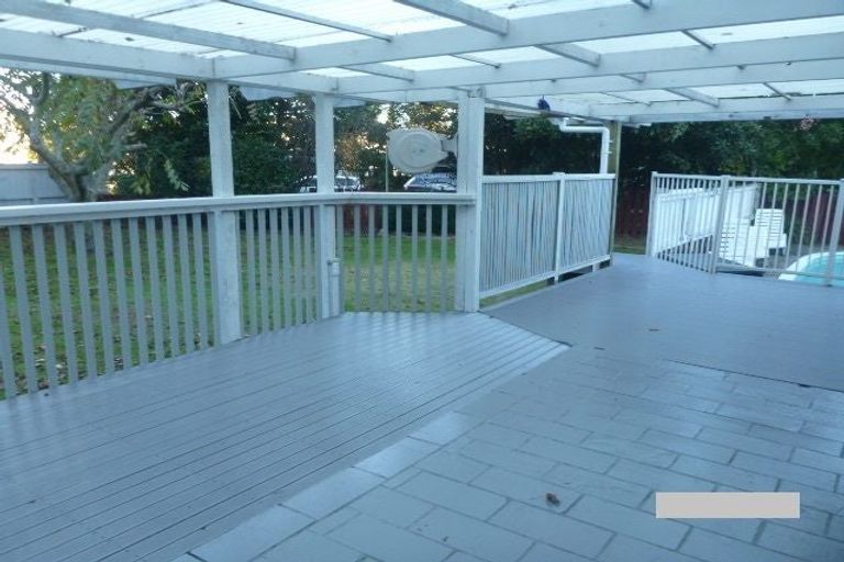 Photo of property in 4 Arthur Place, Opaheke, Papakura, 2113